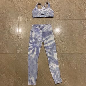 Blue and white tie dye workout set